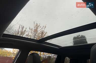 Позашляховик / Кросовер Toyota Highlander 2019 в Луцьку