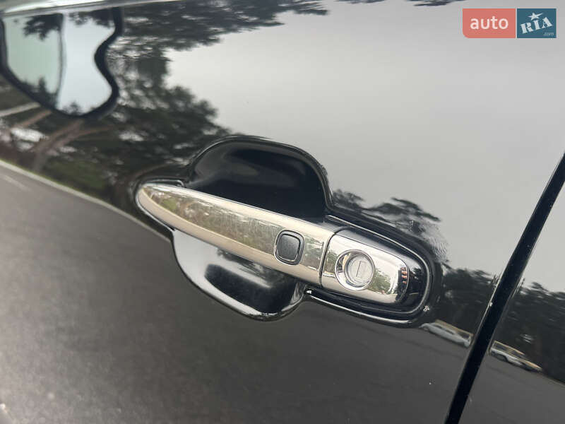 Позашляховик / Кросовер Toyota Highlander 2013 в Києві