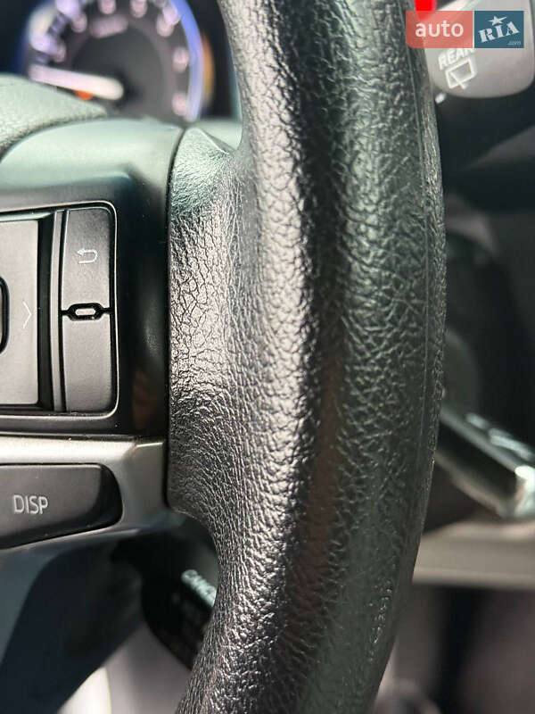 Внедорожник / Кроссовер Toyota Highlander 2016 в Днепре фото 6 Внедорожник / Кроссовер Toyota Highlander 2016 в Днепре