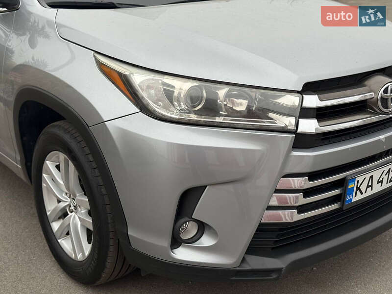 Внедорожник / Кроссовер Toyota Highlander 2016 в Днепре фото 37 Внедорожник / Кроссовер Toyota Highlander 2016 в Днепре