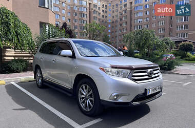 Внедорожник / Кроссовер Toyota Highlander 2012 в Софиевской Борщаговке