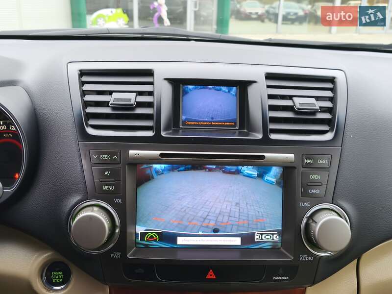 Внедорожник / Кроссовер Toyota Highlander 2011 в Днепре