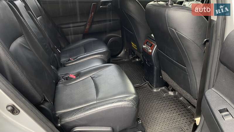 Внедорожник / Кроссовер Toyota Highlander 2011 в Одессе фото 7 Внедорожник / Кроссовер Toyota Highlander 2011 в Одессе