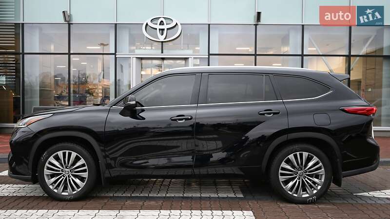Внедорожник / Кроссовер Toyota Highlander 2020 в Киеве
