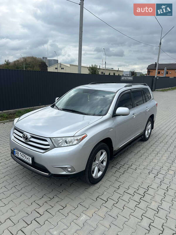 Позашляховик / Кросовер Toyota Highlander 2011 в Вінниці