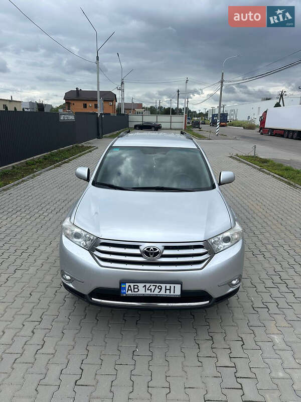Позашляховик / Кросовер Toyota Highlander 2011 в Вінниці