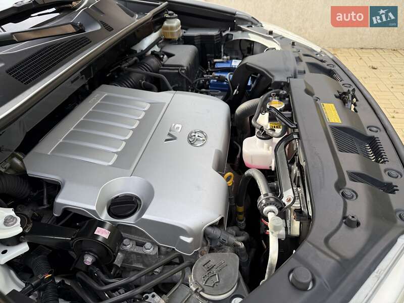 Внедорожник / Кроссовер Toyota Highlander 2011 в Одессе