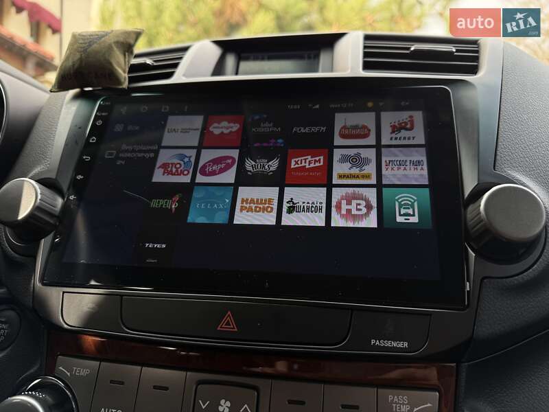 Внедорожник / Кроссовер Toyota Highlander 2011 в Одессе