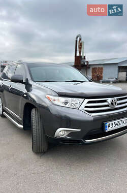 Внедорожник / Кроссовер Toyota Highlander 2011 в Виннице