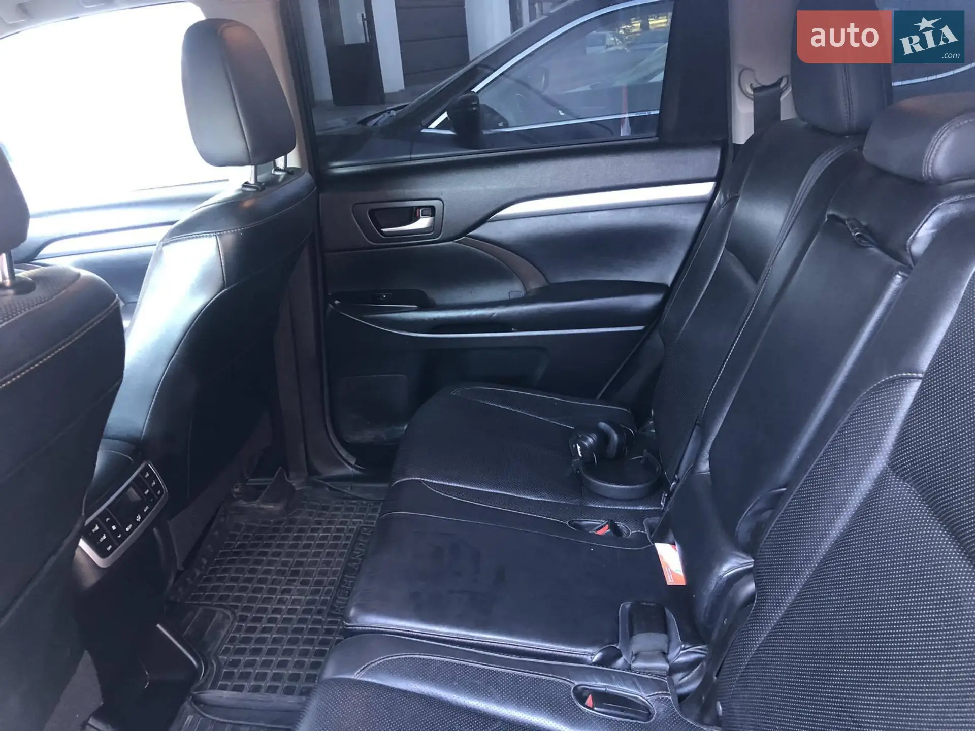 2014 Toyota Highlander - мініатюра 9