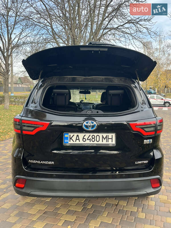 Внедорожник / Кроссовер Toyota Highlander 2016 в Киеве фото 30 Внедорожник / Кроссовер Toyota Highlander 2016 в Киеве