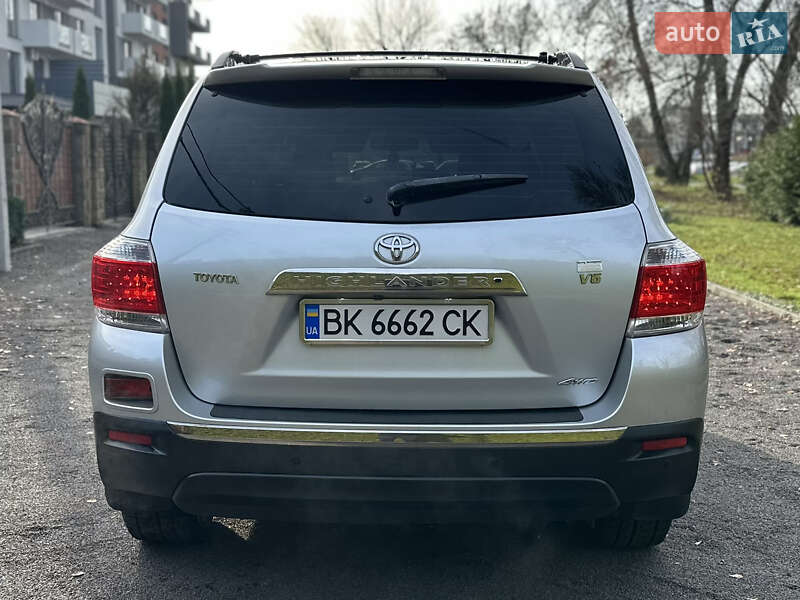 Внедорожник / Кроссовер Toyota Highlander 2011 в Ровно фото 7 Внедорожник / Кроссовер Toyota Highlander 2011 в Ровно