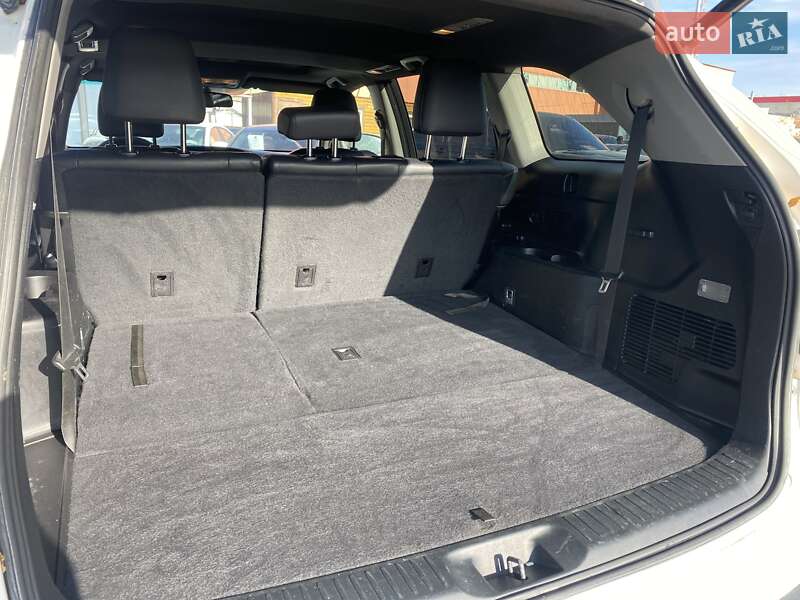 Позашляховик / Кросовер Toyota Highlander 2014 в Києві