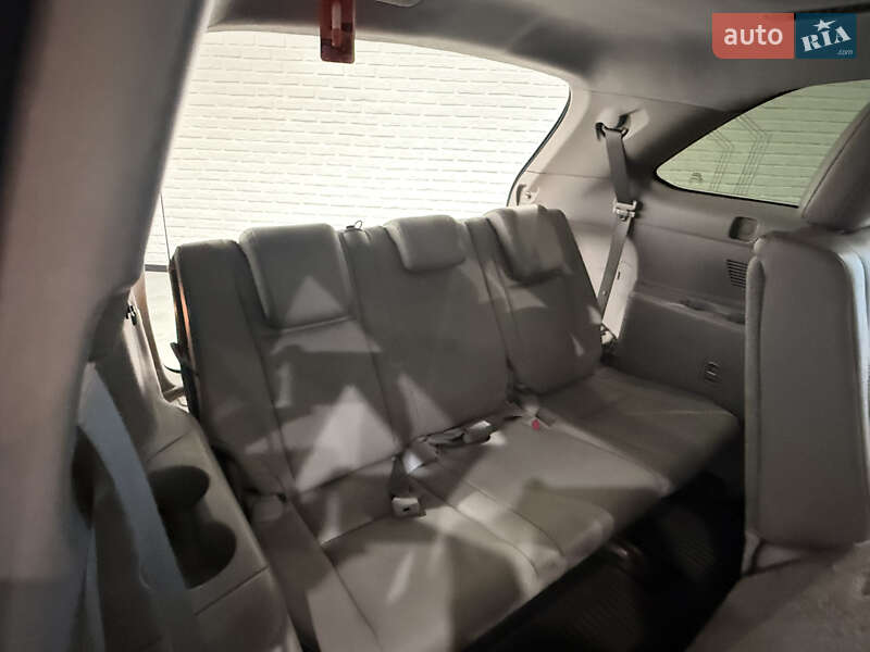 Внедорожник / Кроссовер Toyota Highlander 2016 в Одессе