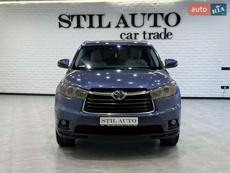 Внедорожник / Кроссовер Toyota Highlander 2016 в Одессе
