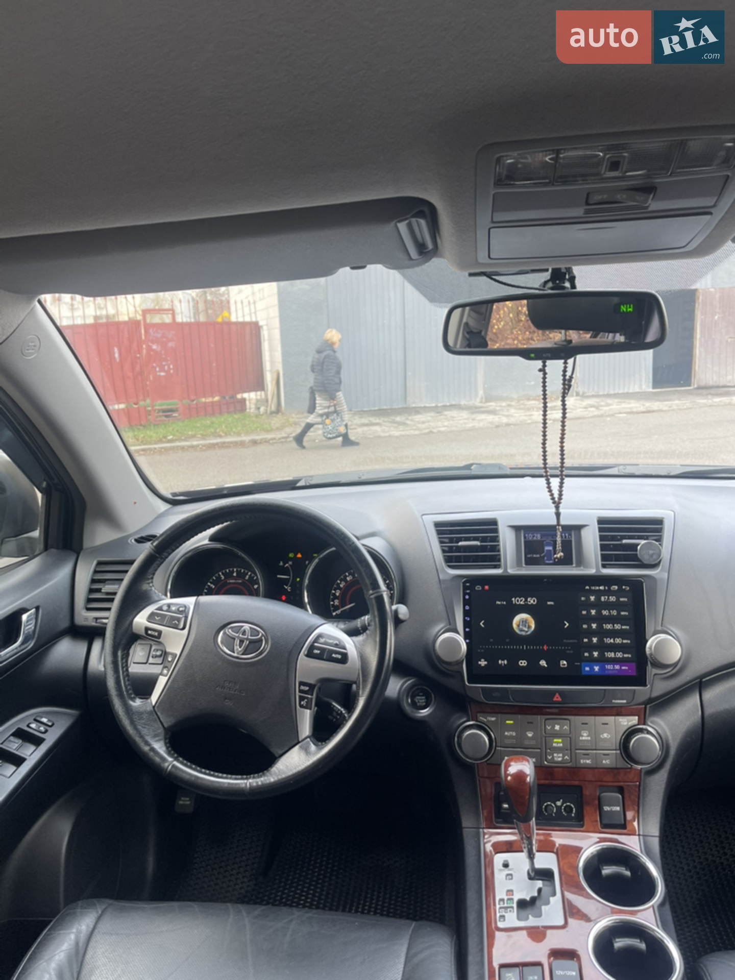 2011 Toyota Highlander - мініатюра 2