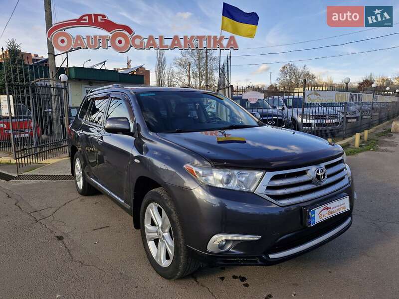 Toyota Highlander 2011