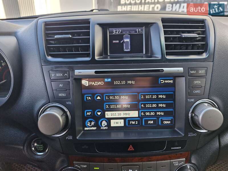 Внедорожник / Кроссовер Toyota Highlander 2011 в Николаеве