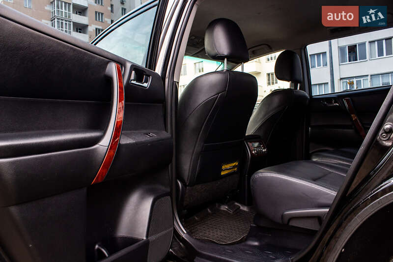 Позашляховик / Кросовер Toyota Highlander 2011 в Львові фото 54 Позашляховик / Кросовер Toyota Highlander 2011 в Львові
