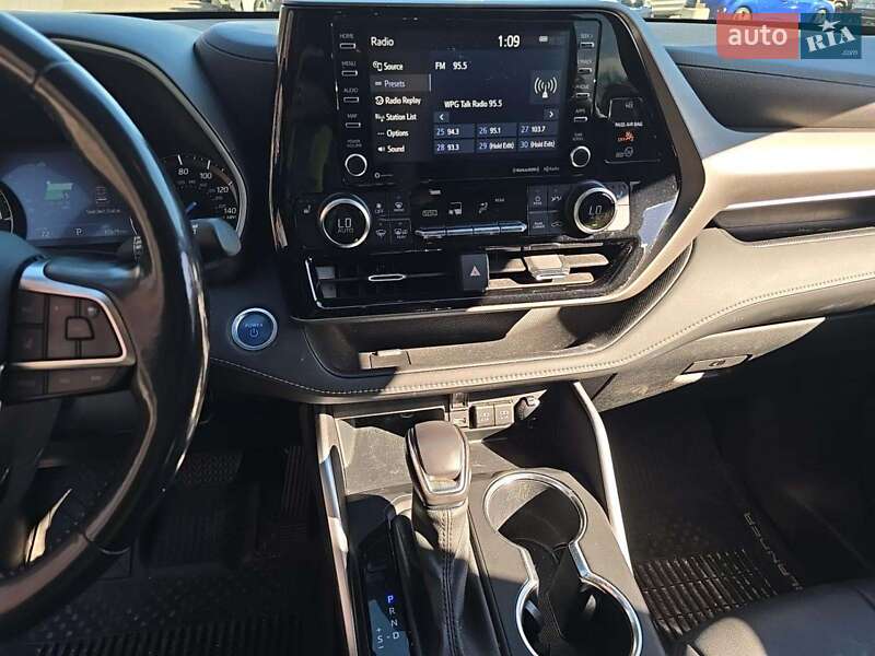 Внедорожник / Кроссовер Toyota Highlander 2020 в Львове фото 13 Внедорожник / Кроссовер Toyota Highlander 2020 в Львове