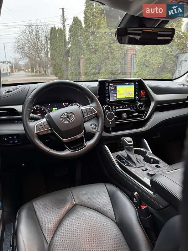Внедорожник / Кроссовер Toyota Highlander 2022 в Виннице фото 28 Внедорожник / Кроссовер Toyota Highlander 2022 в Виннице
