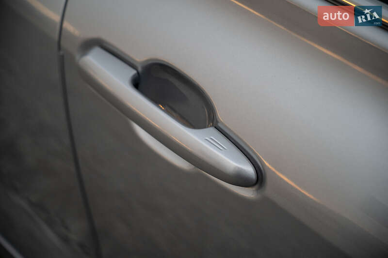 Внедорожник / Кроссовер Toyota Highlander 2021 в Черновцах фото 18 Внедорожник / Кроссовер Toyota Highlander 2021 в Черновцах