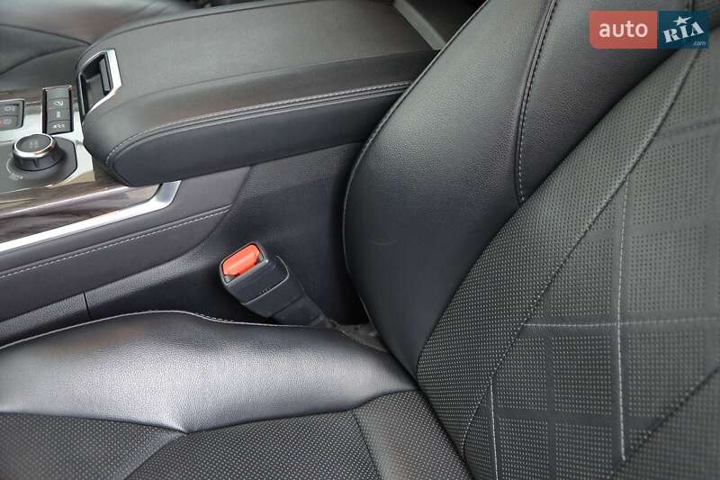 Позашляховик / Кросовер Toyota Highlander 2022 в Києві