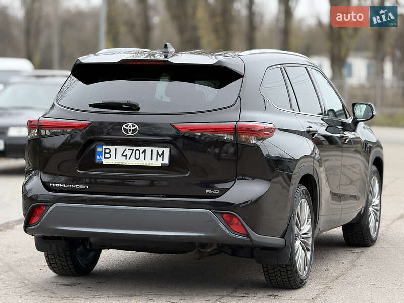 Внедорожник / Кроссовер Toyota Highlander 2020 в Кременчуге