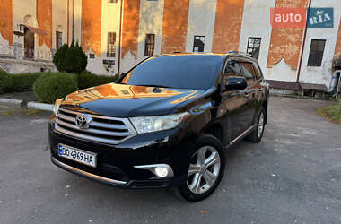 Позашляховик / Кросовер Toyota Highlander 2013 в Кременці