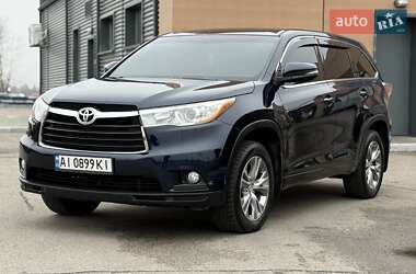 Внедорожник / Кроссовер Toyota Highlander 2015 в Днепре