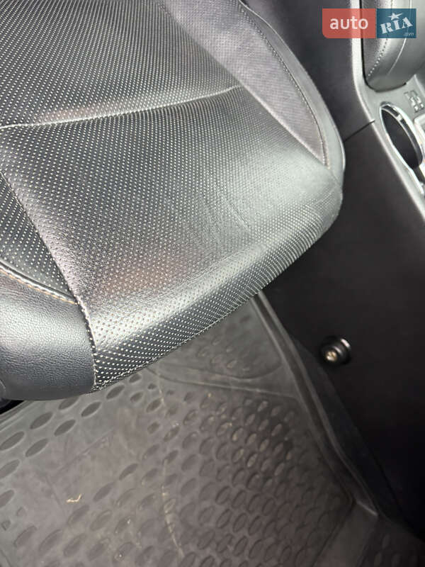 Позашляховик / Кросовер Toyota Highlander 2015 в Вінниці фото 18 Позашляховик / Кросовер Toyota Highlander 2015 в Вінниці