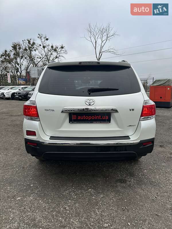 Внедорожник / Кроссовер Toyota Highlander 2012 в Белогородке фото 11 Внедорожник / Кроссовер Toyota Highlander 2012 в Белогородке