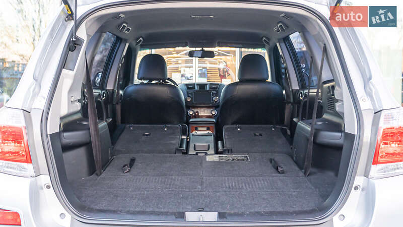 Позашляховик / Кросовер Toyota Highlander 2013 в Дніпрі фото 13 Позашляховик / Кросовер Toyota Highlander 2013 в Дніпрі