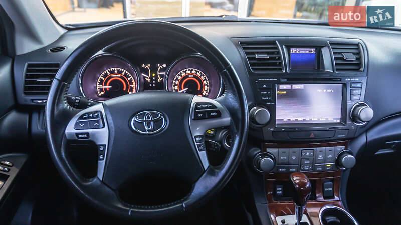Позашляховик / Кросовер Toyota Highlander 2013 в Дніпрі фото 9 Позашляховик / Кросовер Toyota Highlander 2013 в Дніпрі