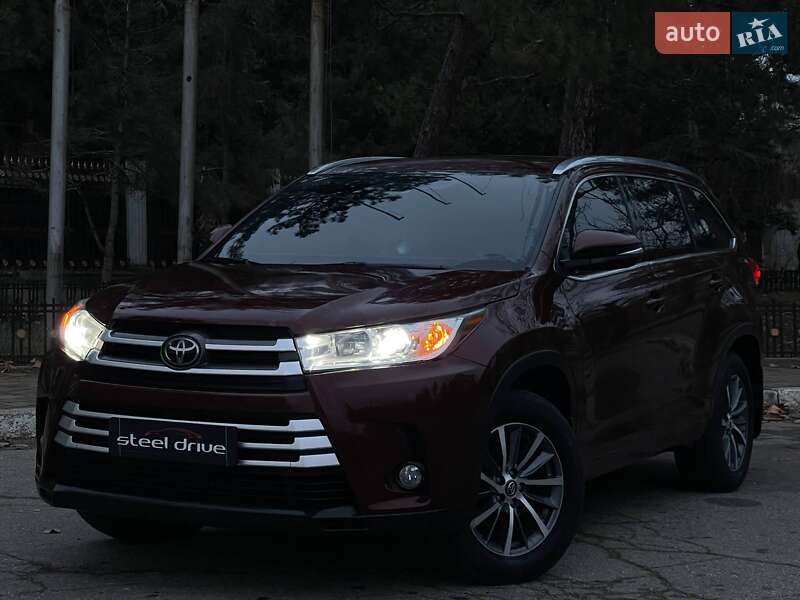 Toyota Highlander 2017