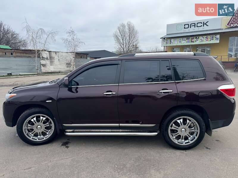 Внедорожник / Кроссовер Toyota Highlander 2012 в Полтаве фото 10 Внедорожник / Кроссовер Toyota Highlander 2012 в Полтаве