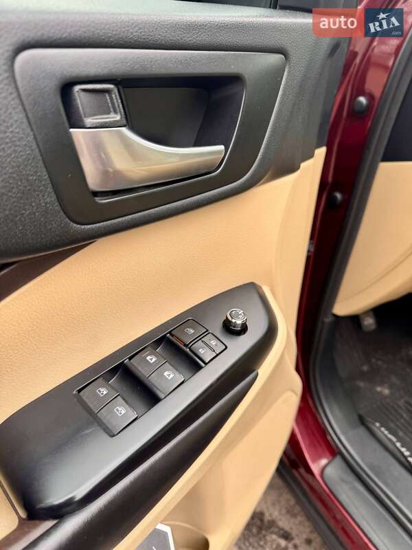 Внедорожник / Кроссовер Toyota Highlander 2018 в Кропивницком фото 27 Внедорожник / Кроссовер Toyota Highlander 2018 в Кропивницком