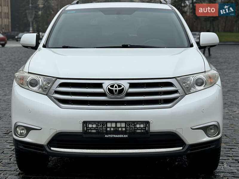 Позашляховик / Кросовер Toyota Highlander 2012 в Харкові