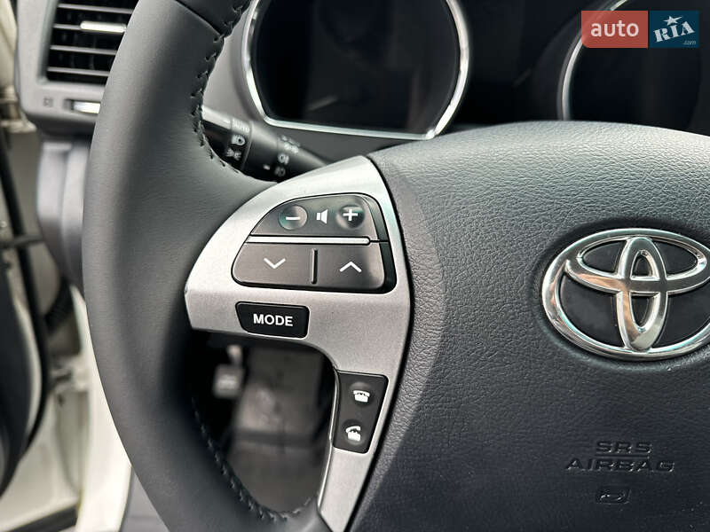 Позашляховик / Кросовер Toyota Highlander 2012 в Харкові