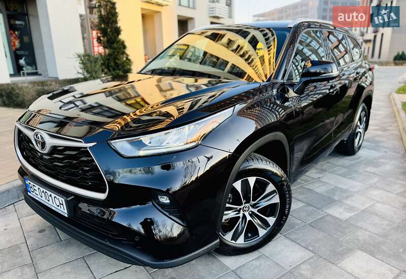Toyota Highlander 2020