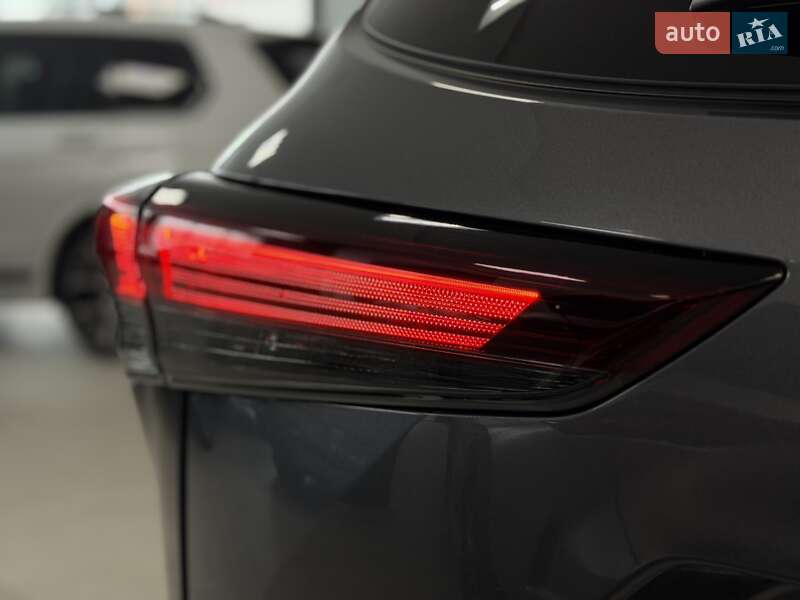 Внедорожник / Кроссовер Toyota Highlander 2024 в Тернополе