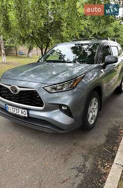Внедорожник / Кроссовер Toyota Highlander 2020 в Шишаки