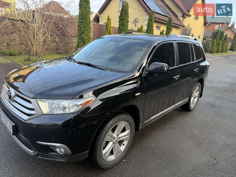 Toyota Highlander 2011