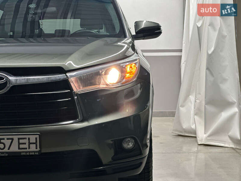 Внедорожник / Кроссовер Toyota Highlander 2014 в Луцке фото 22 Внедорожник / Кроссовер Toyota Highlander 2014 в Луцке