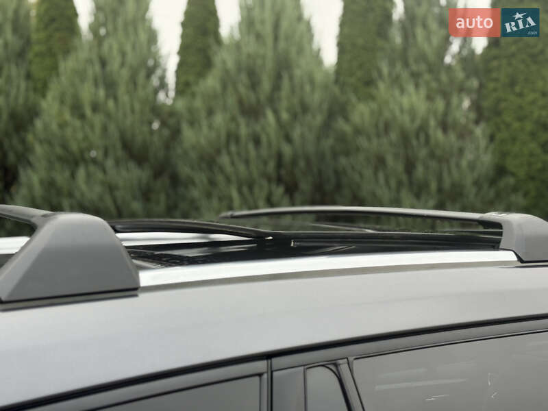 Внедорожник / Кроссовер Toyota Highlander 2021 в Самборе