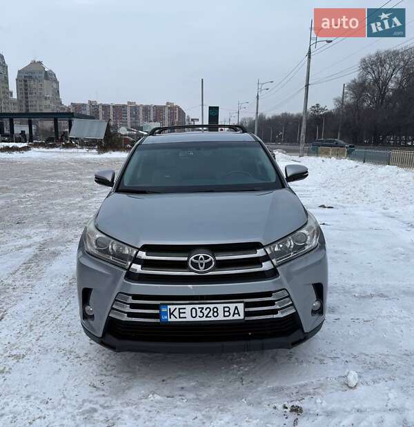 Toyota Highlander 2016