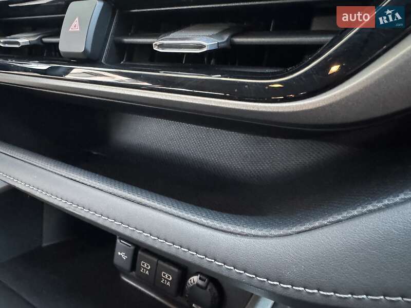 Внедорожник / Кроссовер Toyota Highlander 2020 в Тернополе