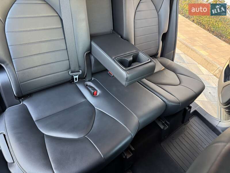 Внедорожник / Кроссовер Toyota Highlander 2020 в Тернополе