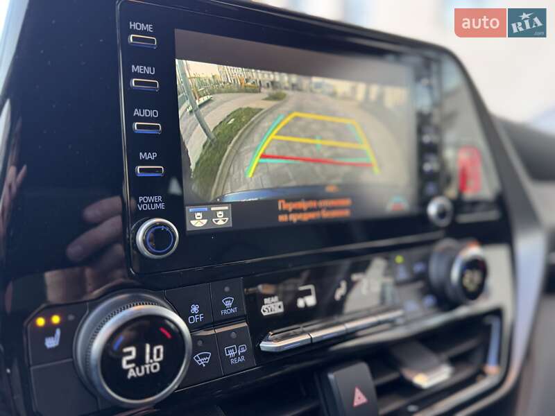 Внедорожник / Кроссовер Toyota Highlander 2020 в Тернополе