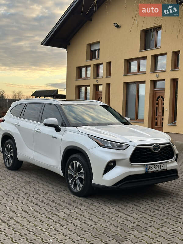 Toyota Highlander 2020